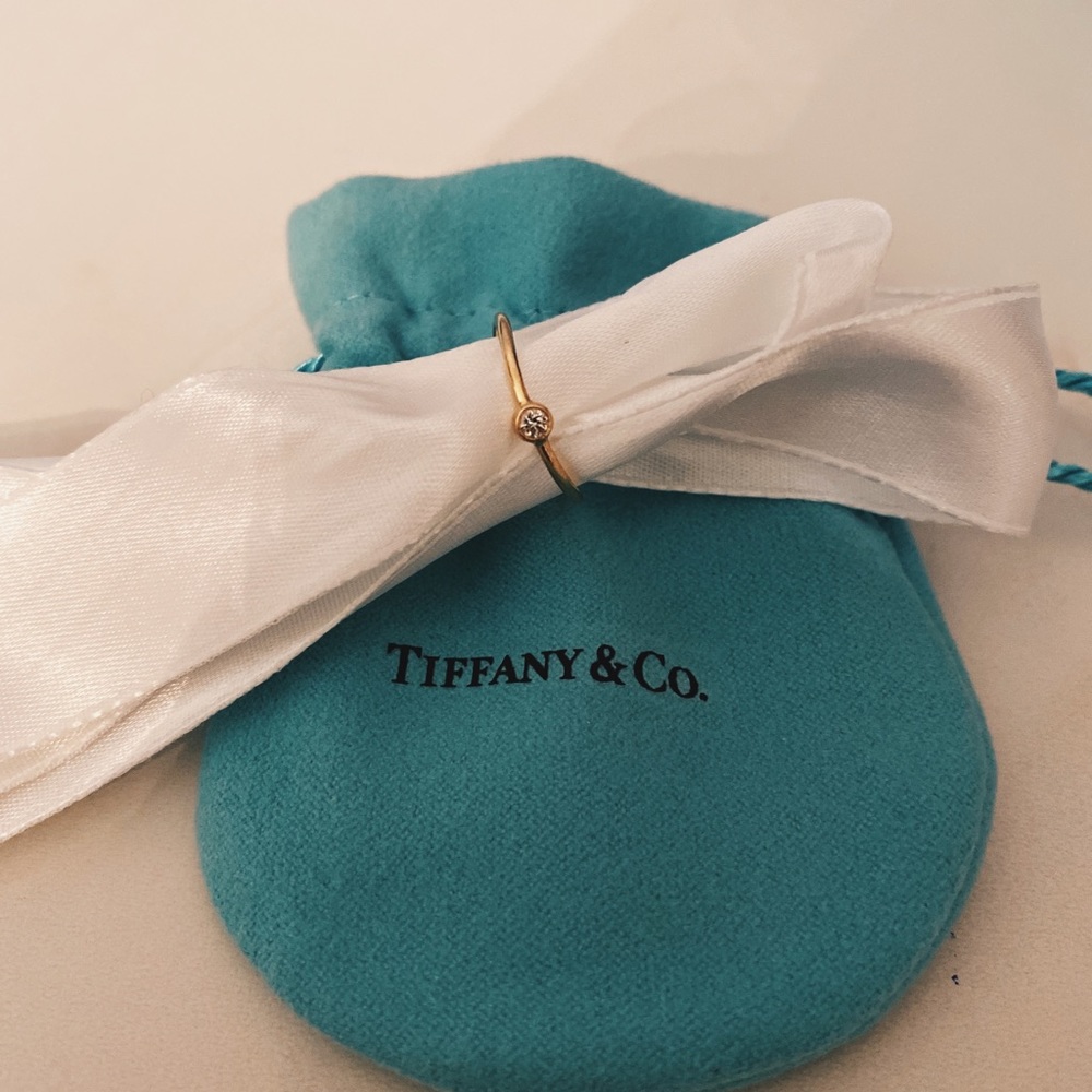 Tiffany 18K Gold Diamond Ring